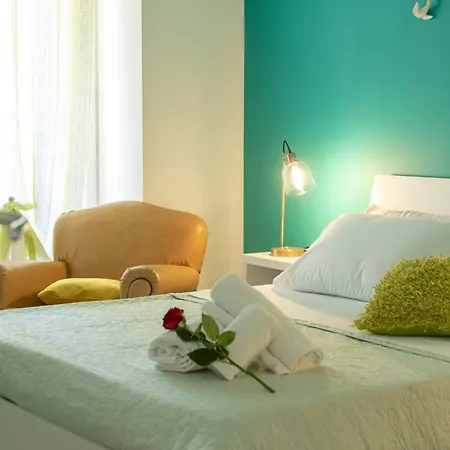 ゲストハウス Reginella サレルノ