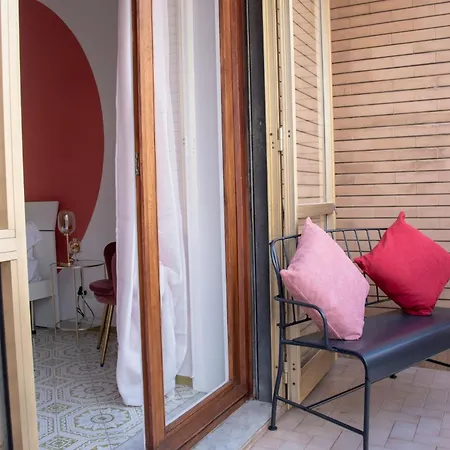 ゲストハウス Reginella サレルノ